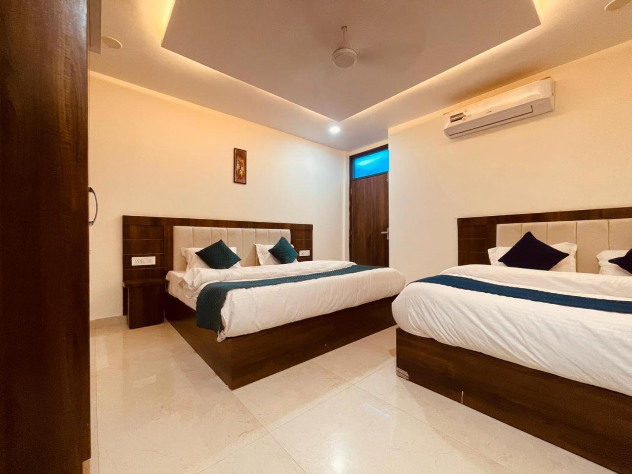 Wooibhotels The Divine Ganga Haridwār Esterno foto